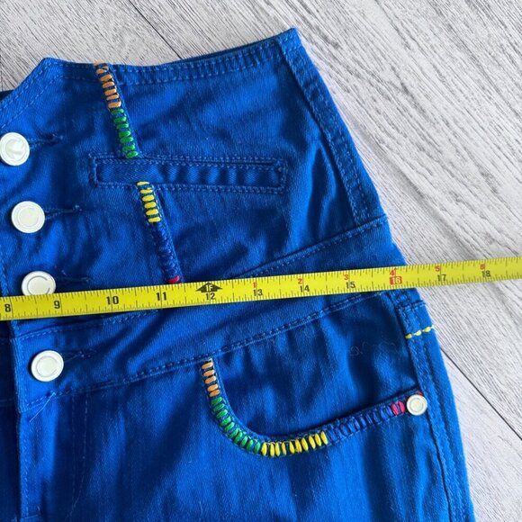 Coogi | High Waisted Ribcage Jeans - Size 6 - Picture 14 of 16